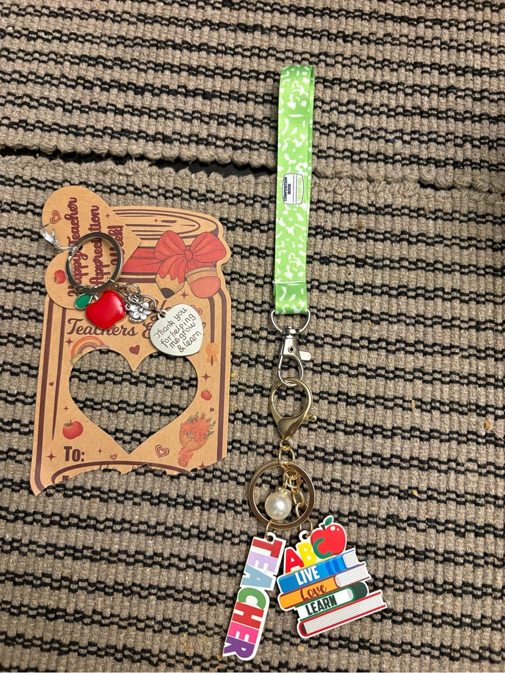 Source Unknown Green Strap Teacher Keychain with Colorful Book & Apple Charms